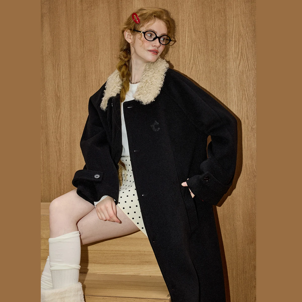 2025 Winter Women's Minimalist Long Wool Coat Oversized Knee Length Overcoat Fur Collar Trench Style Classic Elegant Outerwear - Image 6