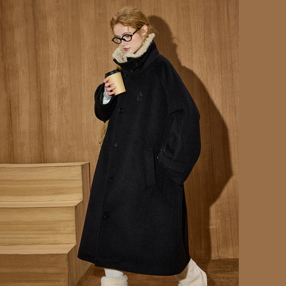 2025 Winter Women's Minimalist Long Wool Coat Oversized Knee Length Overcoat Fur Collar Trench Style Classic Elegant Outerwear - Image 5